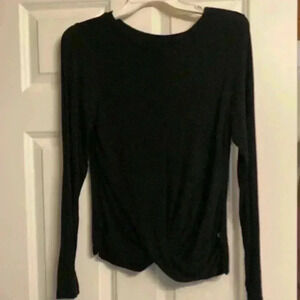 Gap fit long sleeve top
